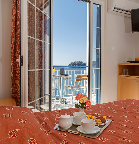 Find where to stay in Peloponnese